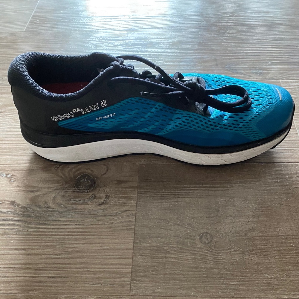 Running Shoes